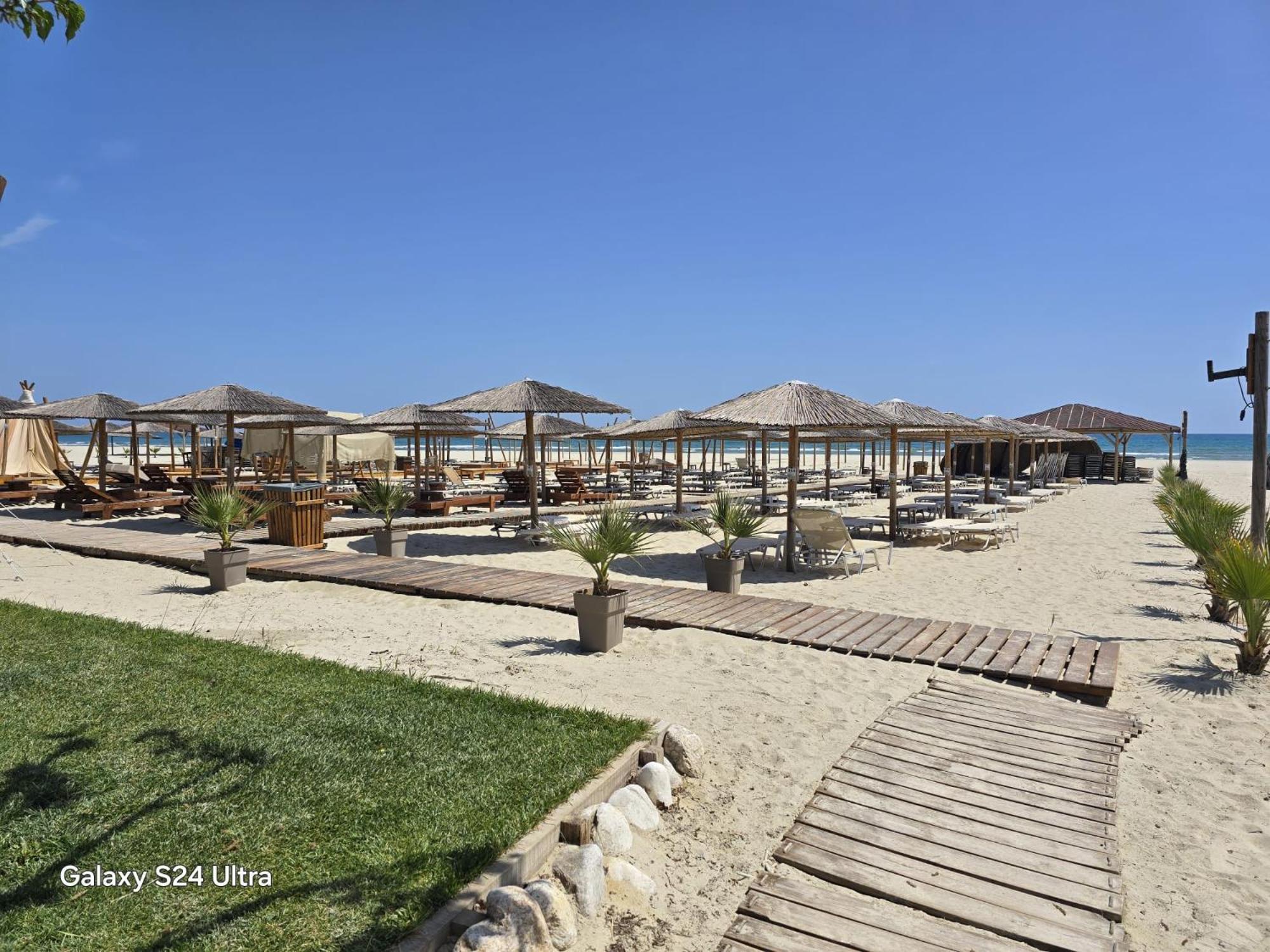 Angelo Apartments Paralia Avdhiron Exterior photo